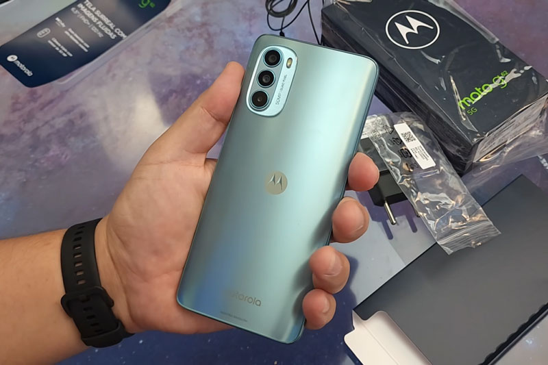 Smartphone chống nước, 5G, màn hình 120Hz, giá ‘mềm’