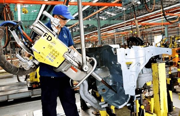 Businesses are optimistic about the economy's future