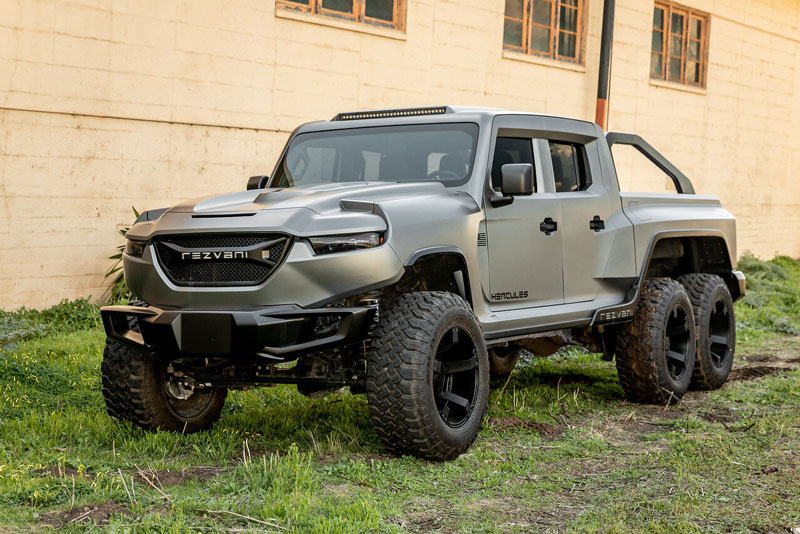 Top 10 xe bán tải 6x6 có thể chinh phục mọi địa hình