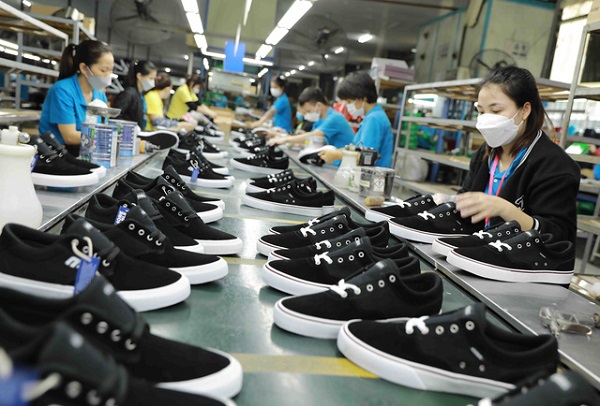 Doanh nghiệp da giày "khát" nguyên phụ liệu 
