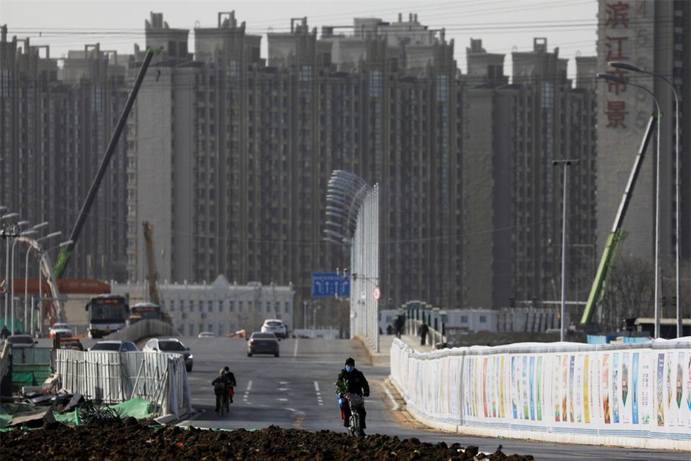 Doanh số bất động sản Trung Quốc có thể giảm hơn thời khủng hoảng tài chính - Ảnh 3.