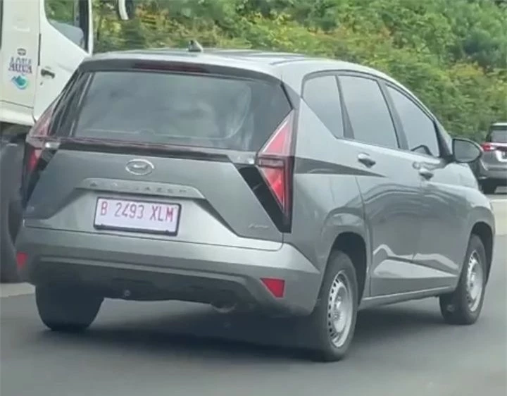 Hyundai Stargazer co gi dac biet de canh tranh trong nhom MPV binh dan? anh 8