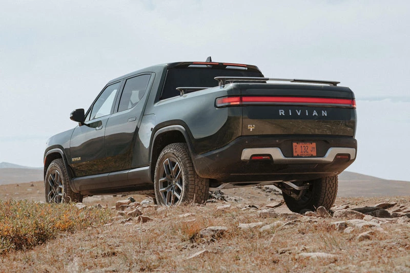 7. Rivian R1T 2022.