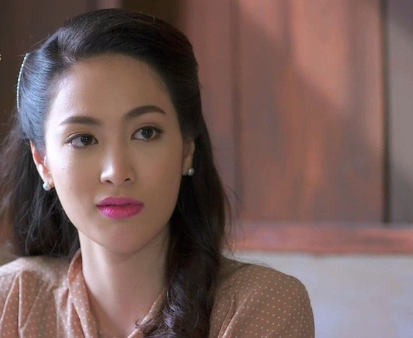 Về quê sinh con 2 tháng, lúc lên tôi chết đứng nhìn cảnh tượng linh đình ở nhà chồng