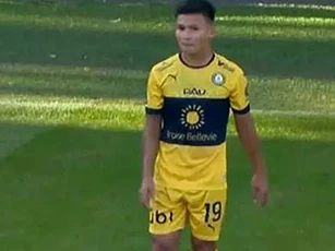 Quang Hải được chấm cao điểm nhất của Pau FC ở trận mở màn Ligue 2