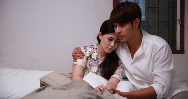 Sau 4 năm kết hôn, lần đầu tiên gấp quần áo hộ vợ, nhìn đến bộ đồ lót đột nhiên chồng nghẹn lòng rồi bật khóc lúc nào chẳng hay