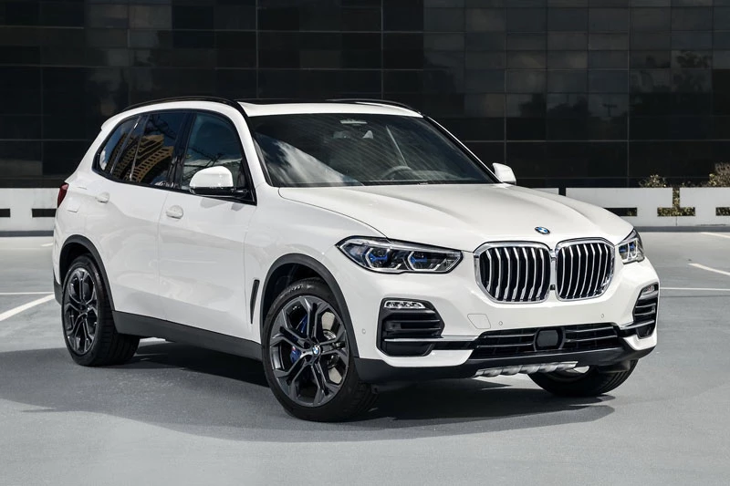 3. BMW X5.