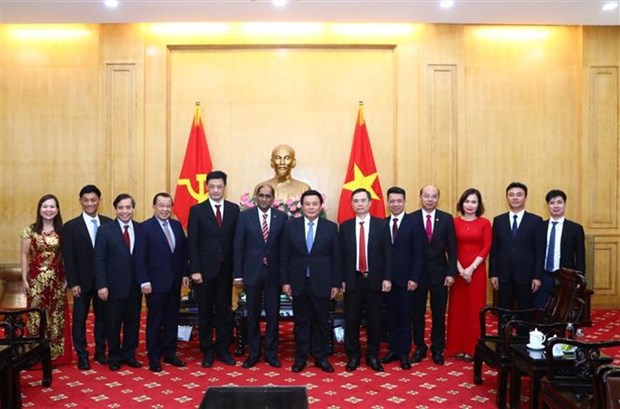 Ho Chi Minh National Academy of Politics expands collaboration with Singaporean partners