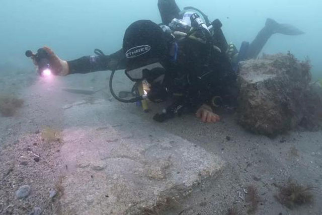 Tàu ma 800 năm hiện hình nguyên vẹn rồi bỗng "bốc hơi về trời"