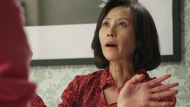 Thương chị dâu bị mẹ chồng đay nghiến nhưng khi thấy túi đen trong tủ quần áo của chị ấy, tôi giận không thốt nên lời