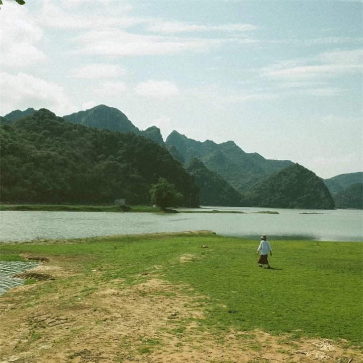 Tìm về bình yên với chốn non nước hoang sơ kỳ vĩ cách trung tâm Hà Nội không xa - 5