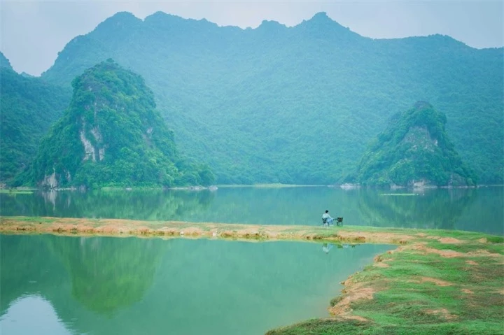 Tìm về bình yên với chốn non nước hoang sơ kỳ vĩ cách trung tâm Hà Nội không xa - 6