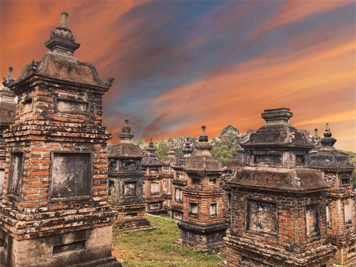 Vẻ thanh tịnh ở ngôi cổ tự có khu vườn tháp đẹp và lớn nhất Việt Nam  - 9