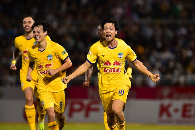 Công Phượng giúp HAGL đánh bại Sài Gòn FC