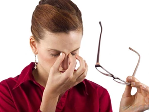 Bí quyết hết mỏi mắt cho dân văn phòng