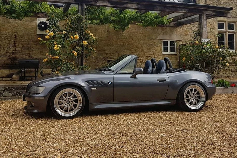 8. BMW Z3.