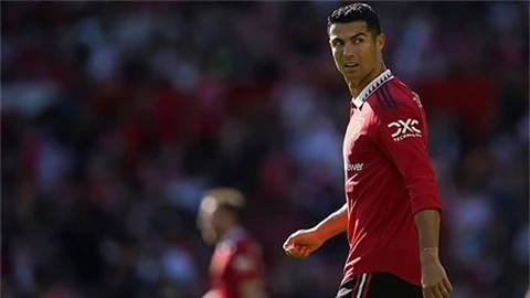 HLV Ten Hag hạnh phúc khi có Ronaldo trong đội hình