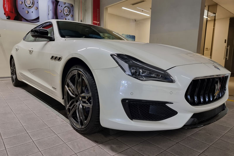 Bảng giá xe Maserati tháng 8/2022