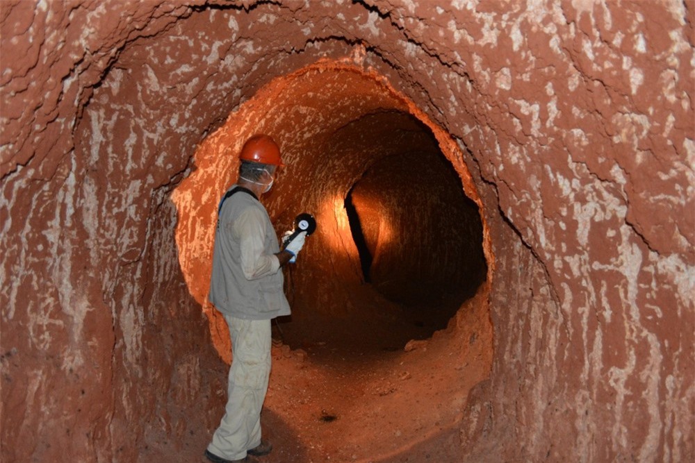 Tìm thấy 10.000 đường hầm 13.000 tuổi: Không phải do người, tác giả là loài khổng lồ này - Ảnh 2.