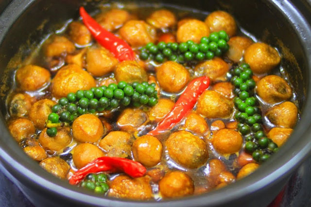 4 món chay từ nấm để mâm cơm tháng 7 âm lịch thêm hấp dẫn