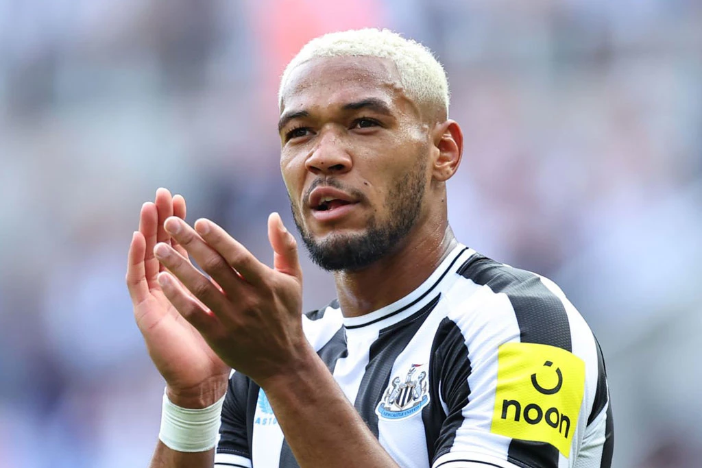 Tiền vệ trung tâm: Joelinton (Newcastle). Tiền vệ trung tâm: Joelinton (Newcastle).