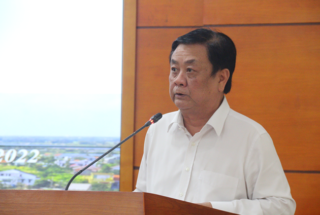 Ông Lê Minh Hoan Bộ trưởng Bộ Nông nghiệp & PTNT xây dựng nông thôn mới không chỉ là giải ngân nguồn vốn, mặc dù phải đảm bảo tiến tộ và không để xảy ra sai phạm.