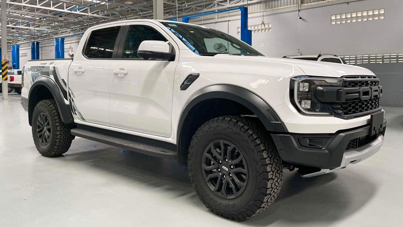 Cận cảnh Ford Ranger Raptor 2022 sắp ra mắt tại Việt Nam