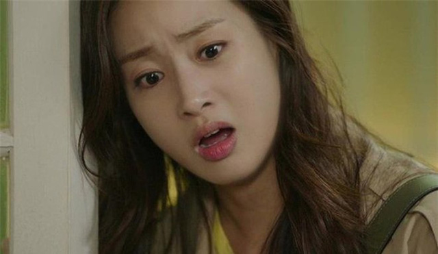 Lo tuổi già đãng trí không giữ được vàng nên bố chồng tôi đã chia đều số vàng cho các con giữ hộ, để rồi phải nhận cái kết cay đắng