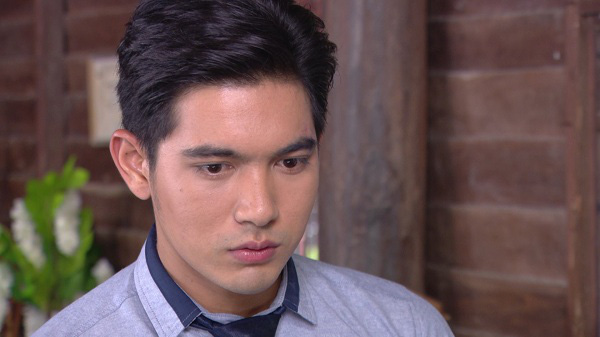 Người đàn ông bế con đạp cửa xông vào mắng là kẻ hèn hạ, tôi hoang mang chẳng hiểu cho đến khi nhìn thấy bộ dạng rúm ró của người yêu