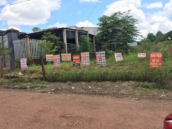 Bình Phước: Ngăn chặn tình trạng người dân tộc thiểu số bị lừa vay tiền lãi suất cao, gán nợ đất giá rẻ