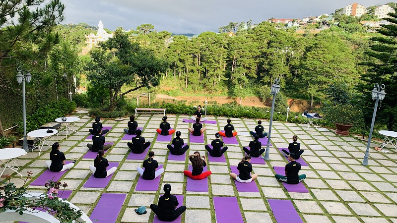 N.A.P Tours công bố chương trình Yoga Tour 2022, với chủ đề “Chuyến đi chữa lành – Kết nối cao nguyên”.