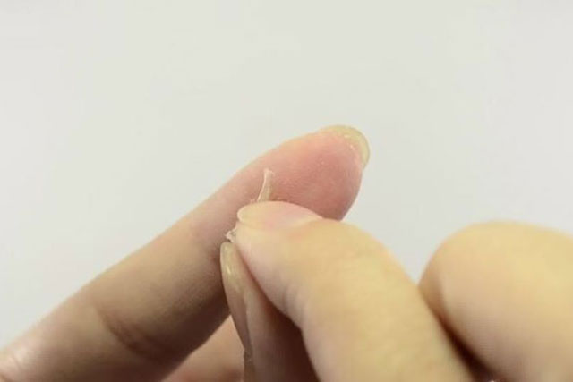 5 cách xử lý keo 502 dính trên tay hiệu quả, an toàn