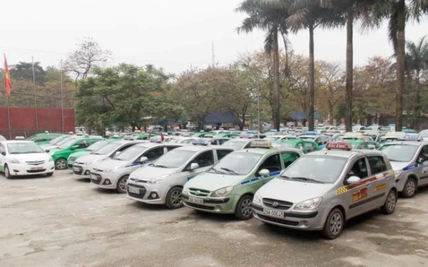 Hậu COVID-19, có hàng ngàn xe taxi phải dừng hoạt đông và bán để cắt lỗ. (Ảnh: minh họa).
