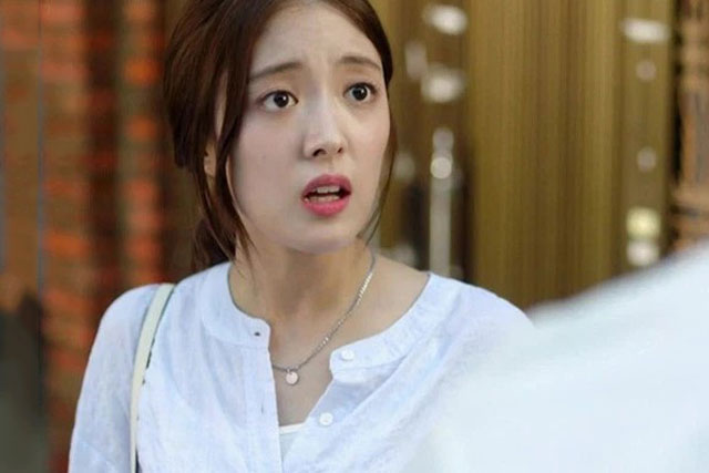 Lên ở bị anh rể sai làm việc nhà, cuối tháng còn yêu cầu đóng tiền sinh hoạt nhưng chị gái ra mặt nói 1 câu khiến tôi sượng sùng