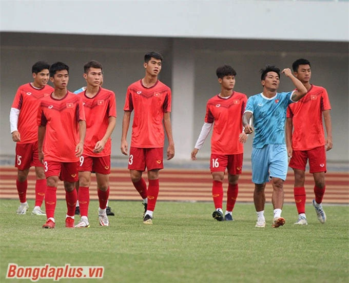 Chiều 11/8, U16 Việt Nam bước vào buổi tập cuối cùng trước trận chung kết với Indonesia 