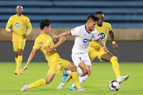 Trả giá vì sự bế tắc, Nam Định trắng tay trước SLNA