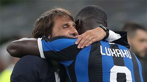 Conte lại 'đá đểu' Chelsea vụ Romelu Lukaku 