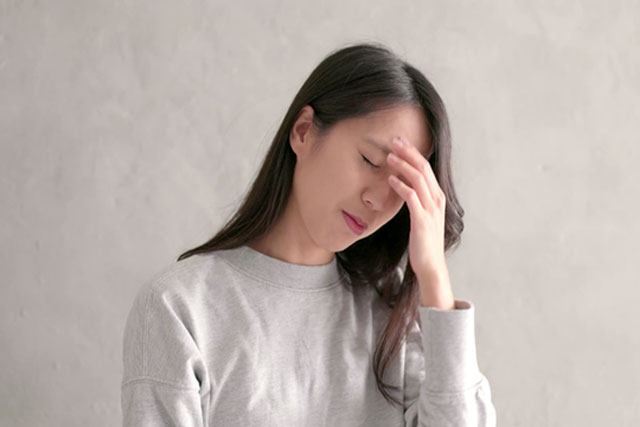 2 tháng sau khi chia tay người yêu, mẹ anh bỗng tìm đến nhà tôi và đưa chiếc túi chứa 3 tỷ đồng nhờ tôi giúp bác một việc lớn, khi bác nói ra, cả nhà tôi hốt hoảng