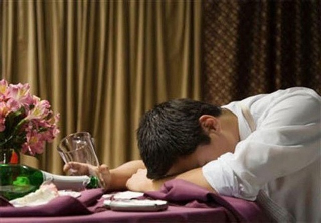 Cho bạn trai mượn 15 triệu trả nợ, khi say anh lại gọi tên người yêu cũ, đòi lại tiền thì chỉ nhận được câu trả lời lạnh lùng!