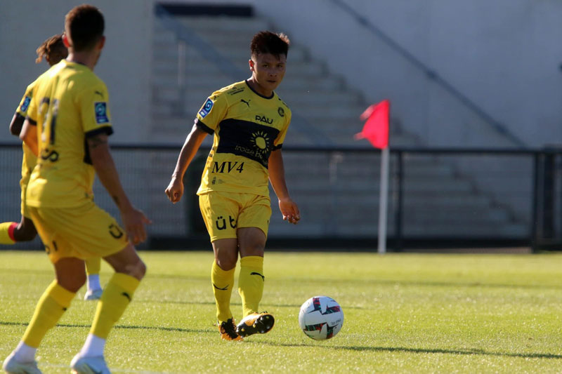 Quang Hải chơi ấn tượng, Pau FC cầm chân Le Havre trên sân khách