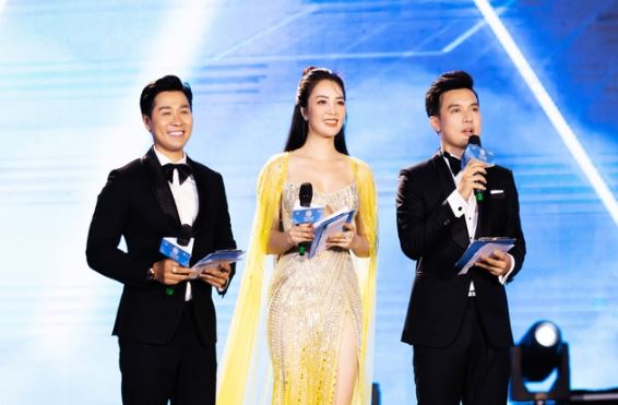 Á hậu Thụy Vân: Hoa hậu Mai Phương hội tụ đủ tài sắc, trí tuệ