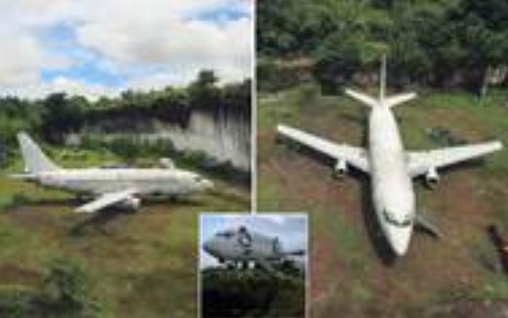 Bí ẩn đằng sau chiếc Boeing 737 bị bỏ quên trên cánh đồng ở Bali suốt nhiều năm trời