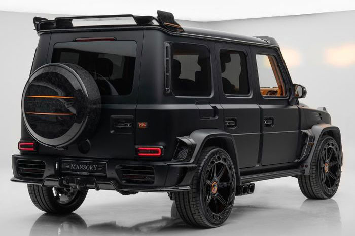 Mercedes-Benz G63 hầm hố trong bản độ gần 900 mã lực