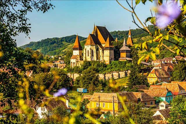 Vùng đất với những ngôi làng cổ xưa 'bị thời gian lãng quên' tại châu Âu