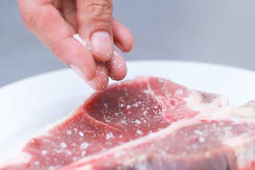 Đầu bếp tiết lộ cách giữ thịt lợn tươi ngon như mới mua mà không cần cất trong tủ lạnh