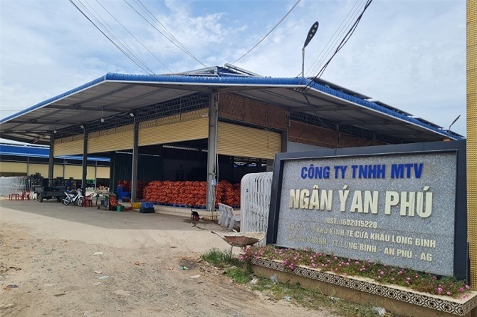 Hình ảnh: An Giang: Không đủ thời gian chuẩn bị, doanh nghiệp lo phải đóng cửa trước yêu cầu đưa hàng vào điểm kiểm tra tập trung số 1