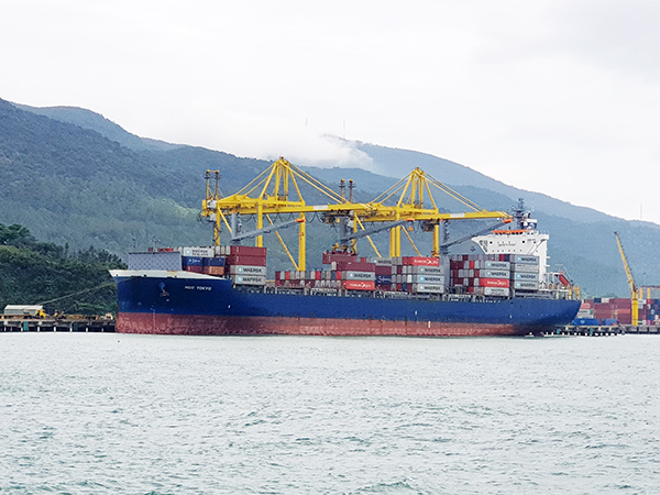 Hàng hóa thông qua cảng biển Đà Nẵng vẫn đang giảm so với cùng kỳ 2021