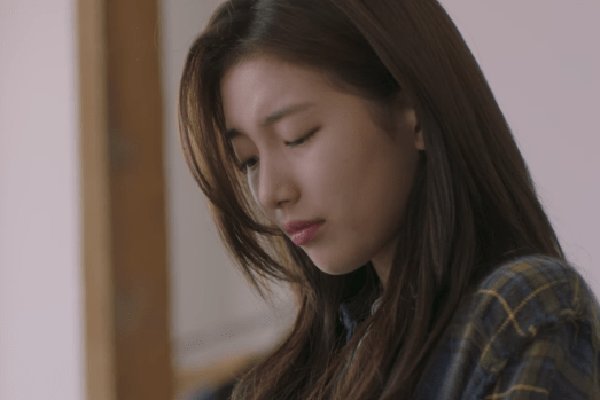 Bạn gái lén lút đi phá thai, tôi ngỡ ngàng đuổi theo thì phát hiện được bí mật động trời