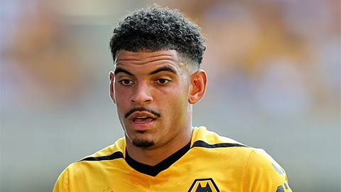 Fan sốc khi Nottingham Forest mua sắm tới 150 triệu bảng