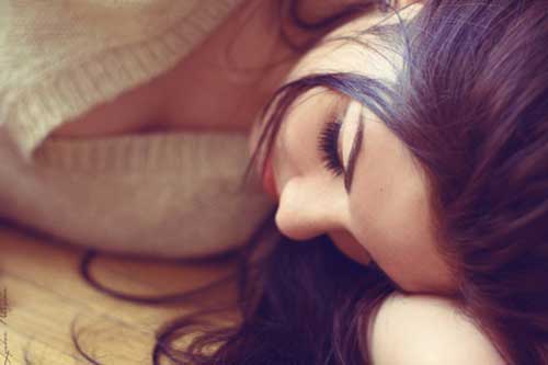 Chồng cấp cứu nằm viện chục hôm đã kịp "sơ cua" cô y tá làm bồ nhí